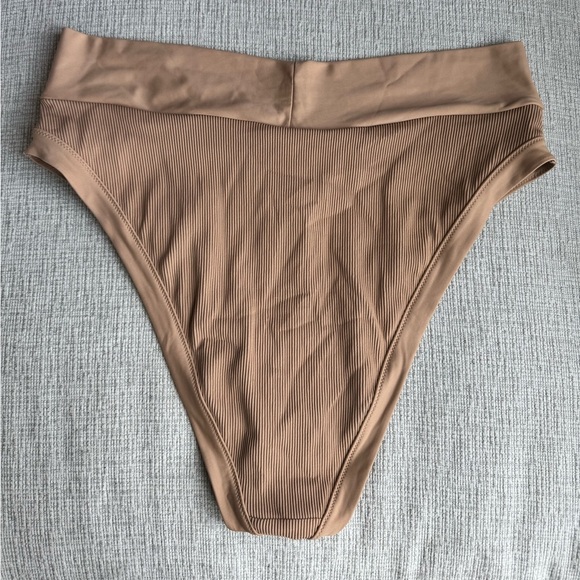 Aerie crossover Tan Bikini Bottom - Picture 5 of 5